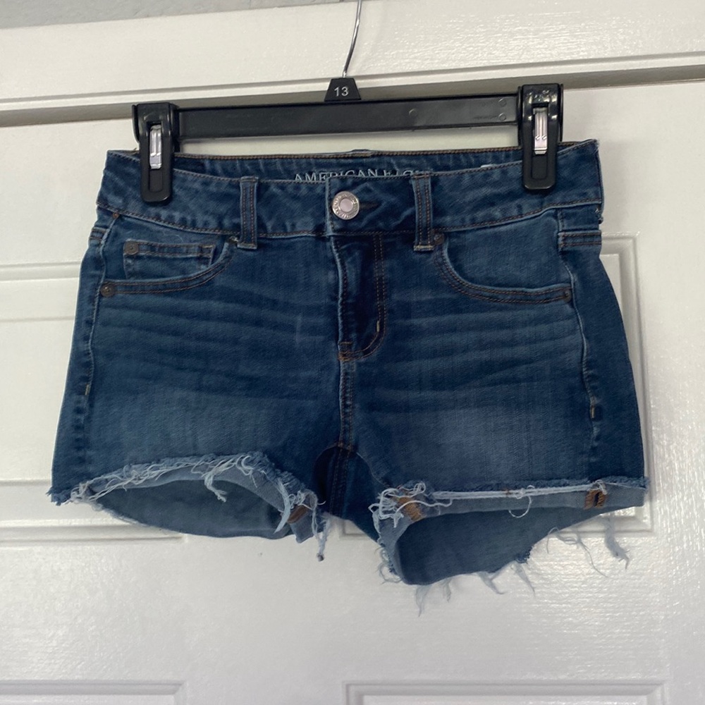 American eagle jean shorts size 4
